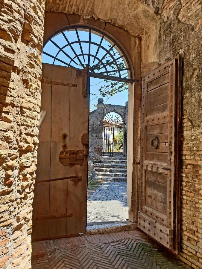 オスティア・アンティカ La Casa Nel Castelloヴィラ エクステリア 写真